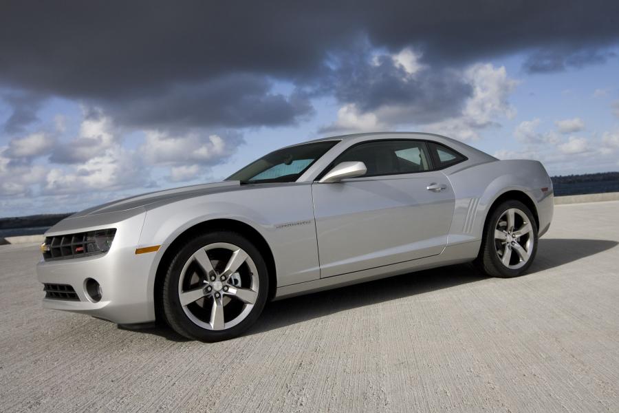  Chevrolet Camaro LT with RS Appearance Package 2012 года  (фото 4 из 9)